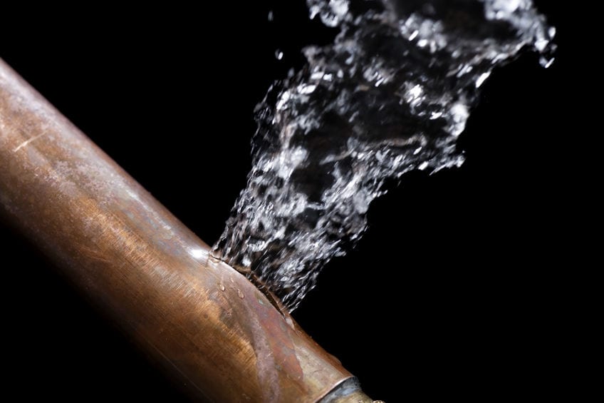 Should You Wait To Call An Expert If A Pipe Bursts This Winter?